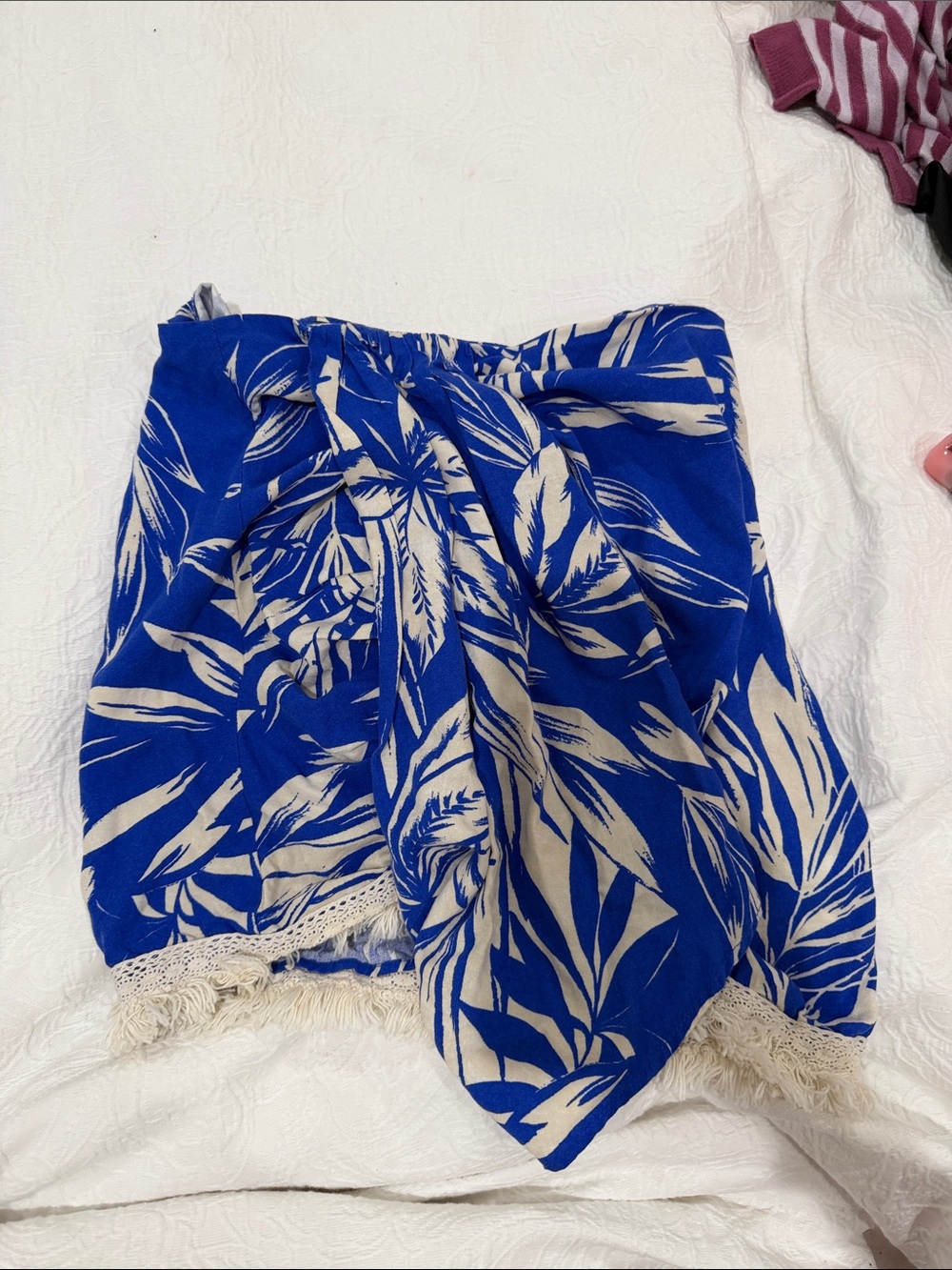 Zara Blue and Cream Tropical Crop Top